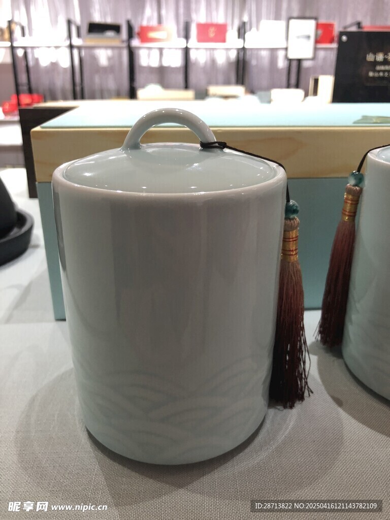 茶叶瓷罐