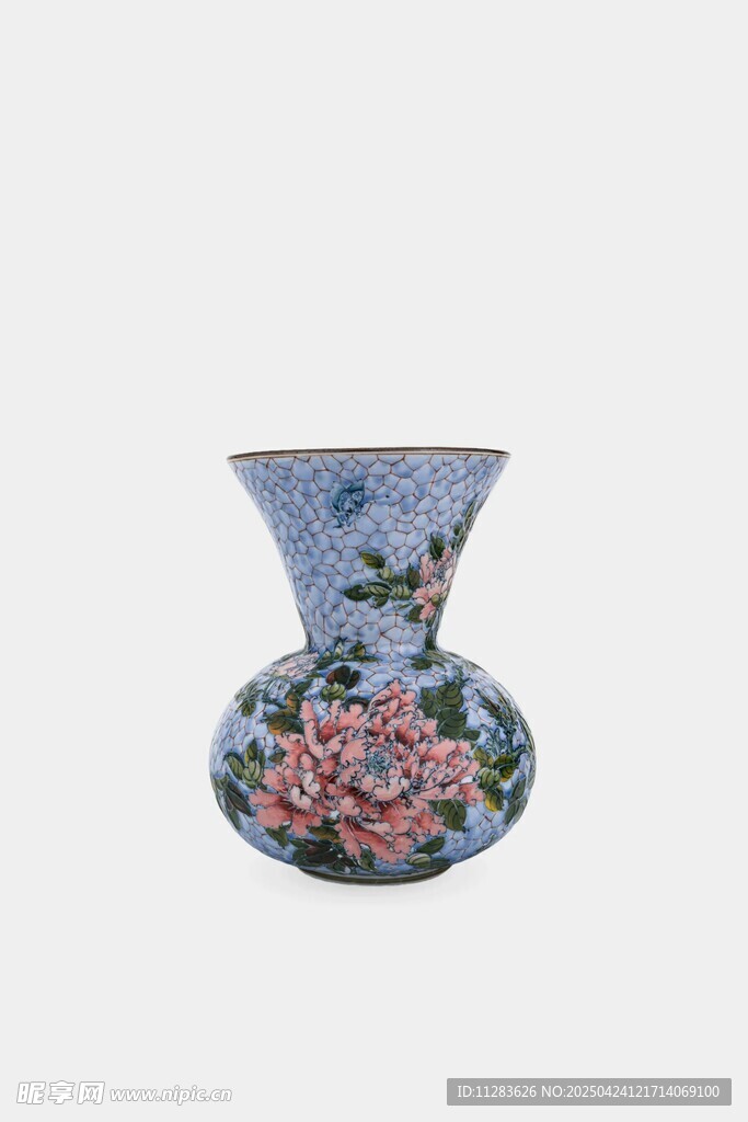 花卉图案陶瓷花瓶