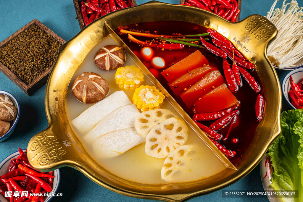 鸳鸯锅 骨汤锅 麻辣牛油锅