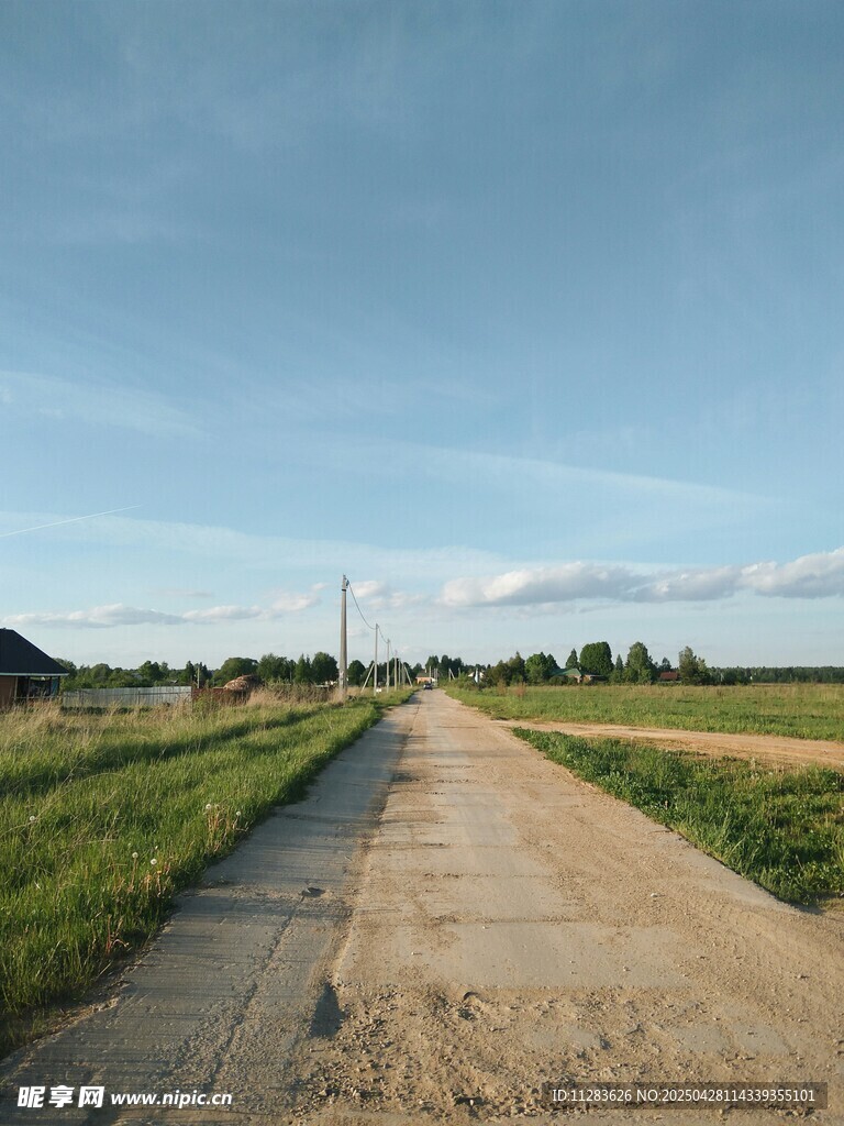 乡间土路风景