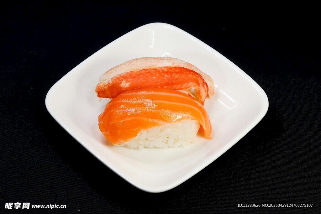 美味三文鱼寿司