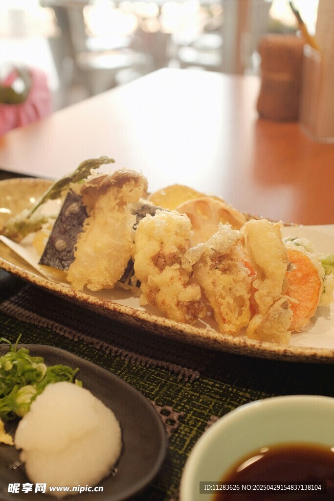 日式美味料理拼盘