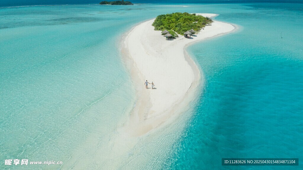梦幻海岛 澄澈海水美景