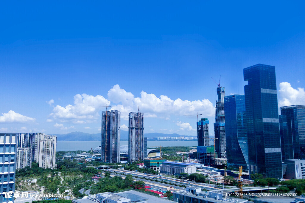 都市繁华天际线景观