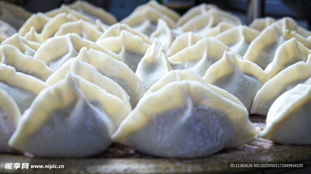 手工制作的美味饺子