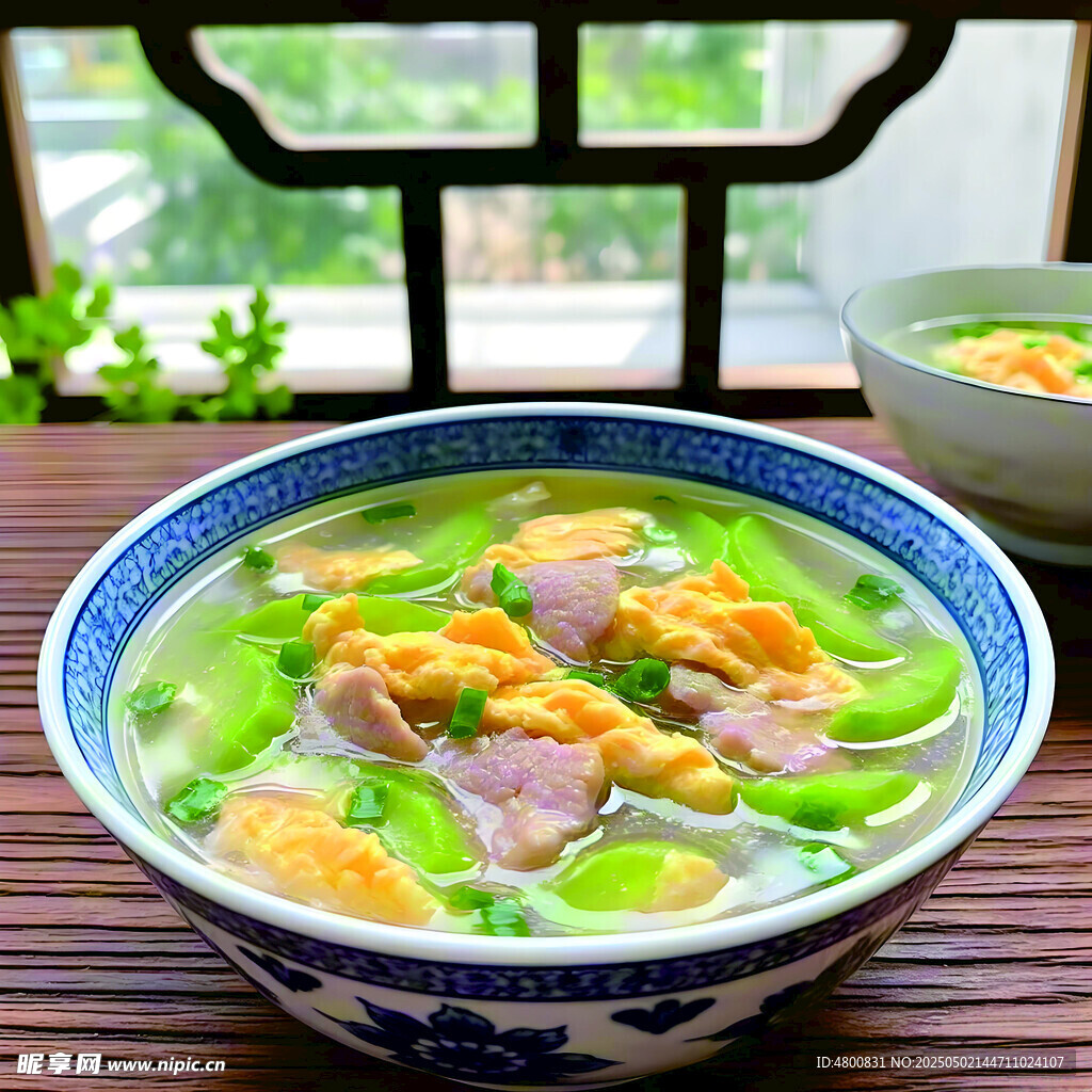 肉片丝瓜蛋汤