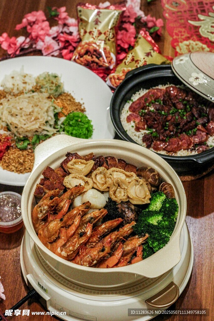 丰盛中式菜肴美食展示