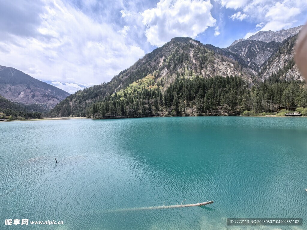 九寨沟 美丽的高山湖泊风光