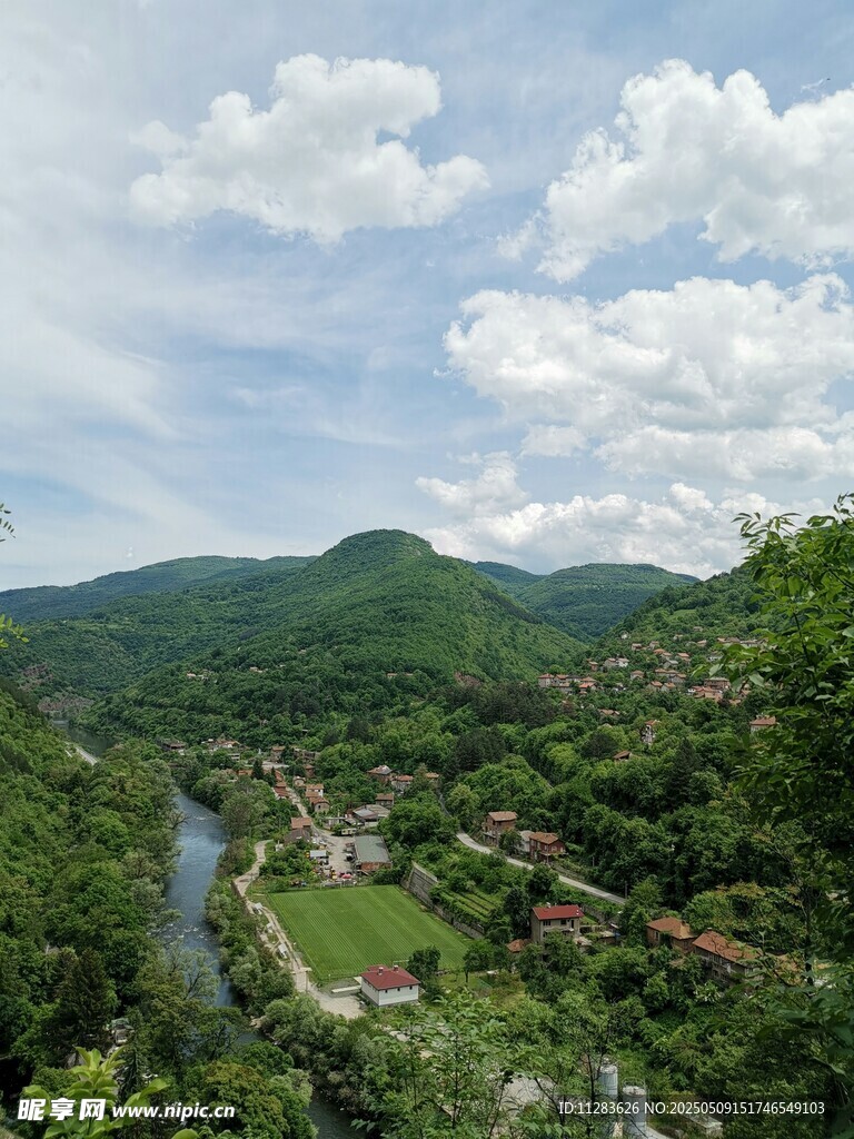 山间村落美景