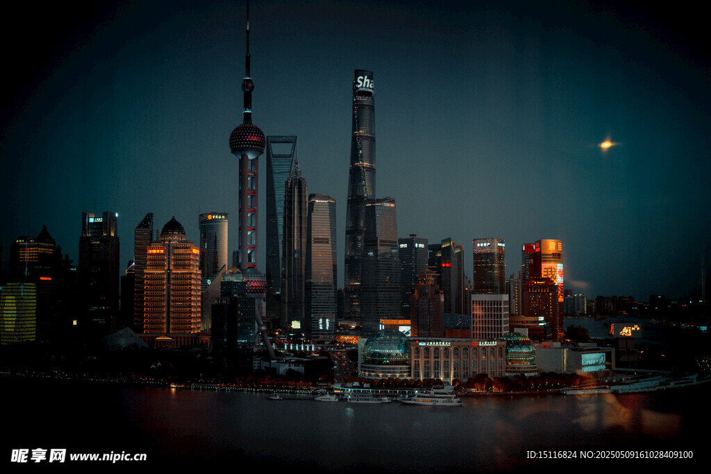 上海璀璨夜景城市天际线