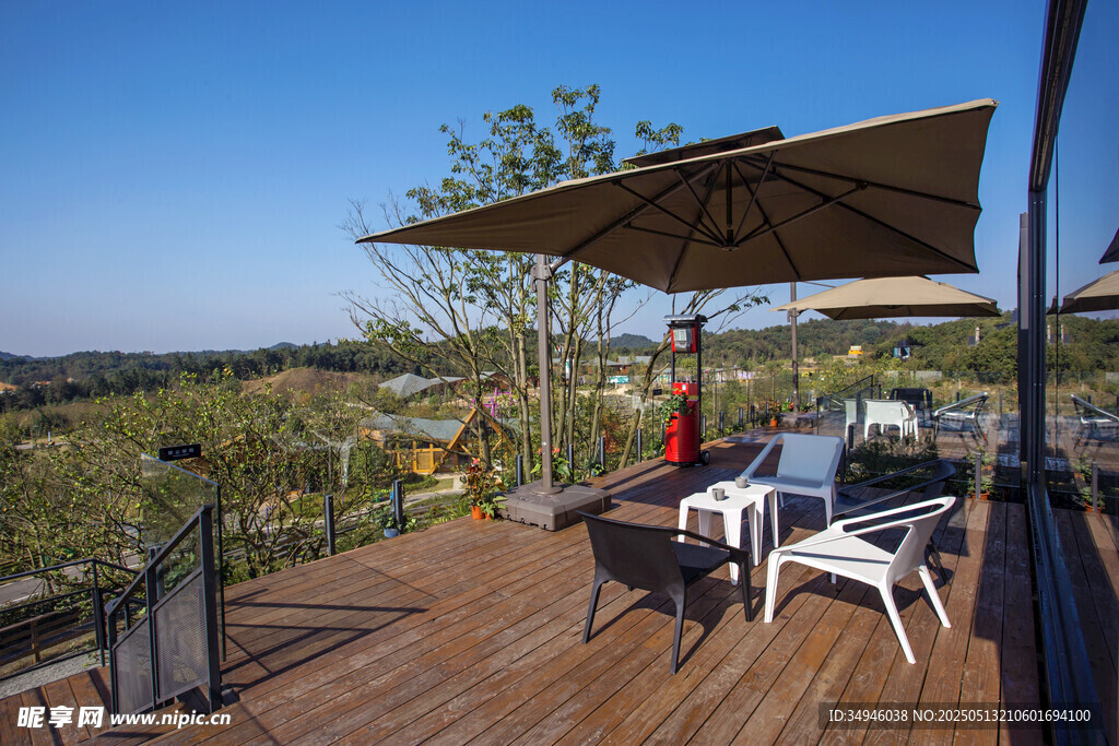 户外露台休闲场景