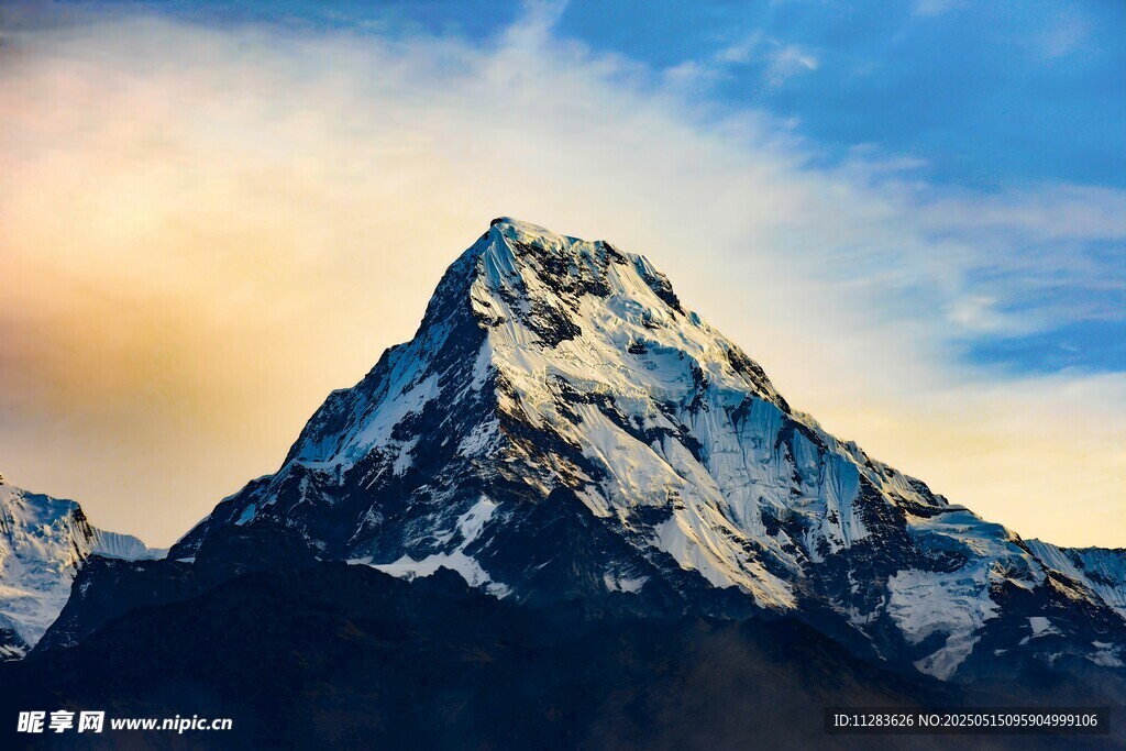 壮丽雪山美景