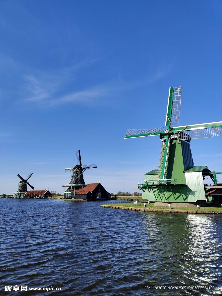 荷兰风车景观