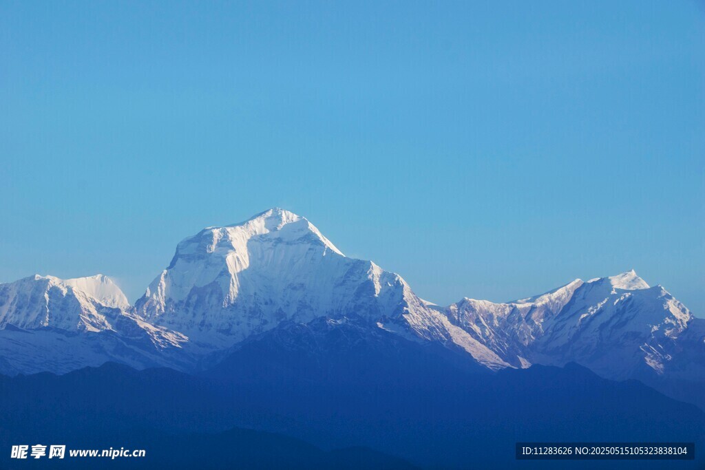 壮丽雪山美景