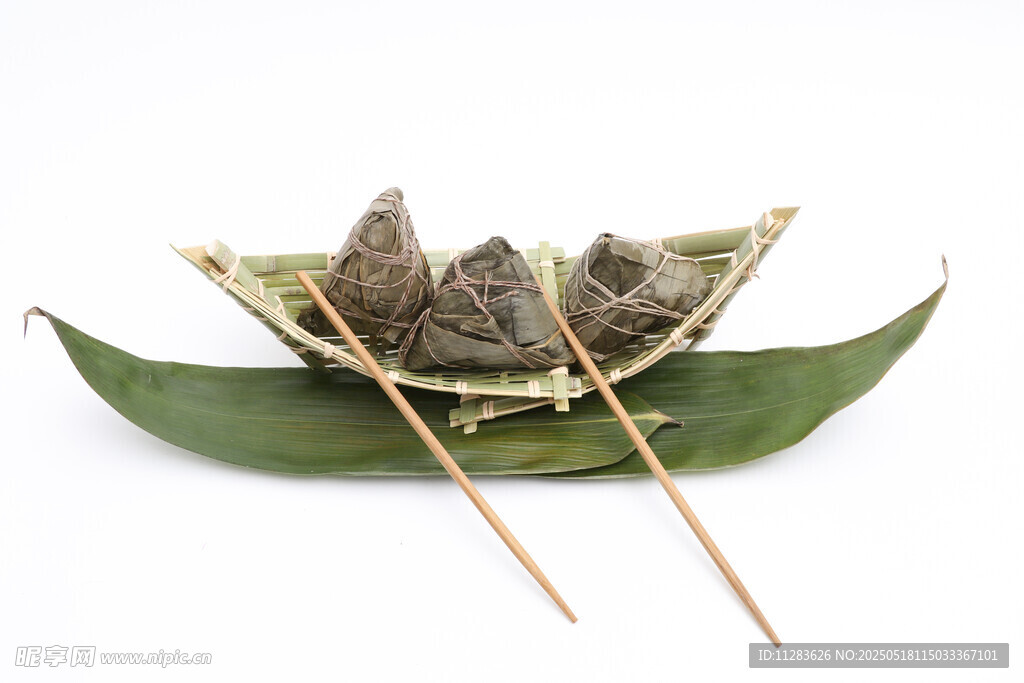 粽叶包裹的美味食材