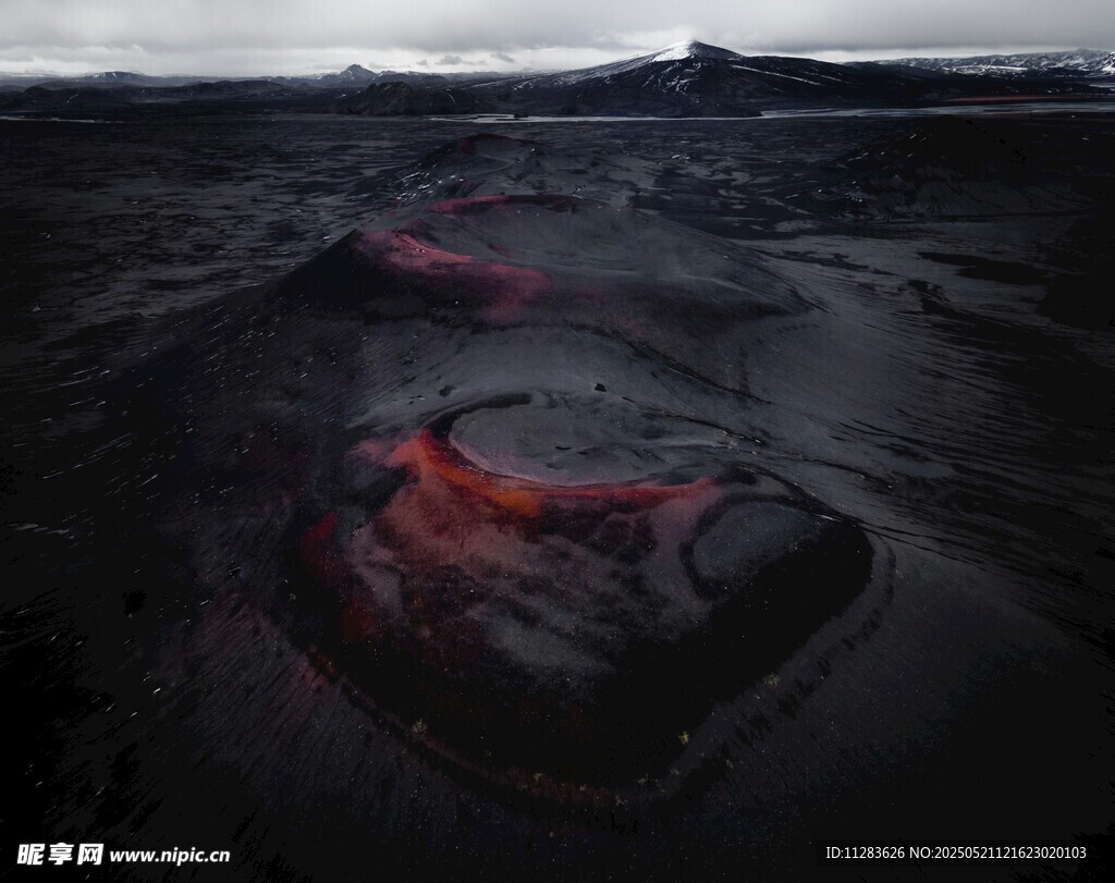 火山熔岩景观壮丽画面