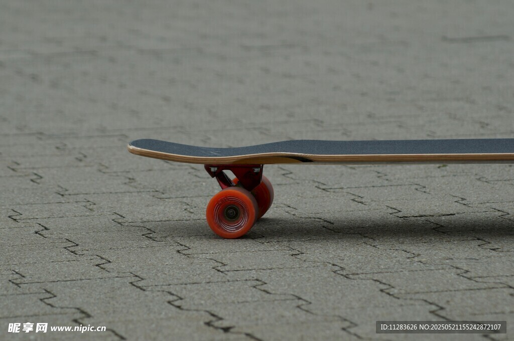 迷你滑板特写
