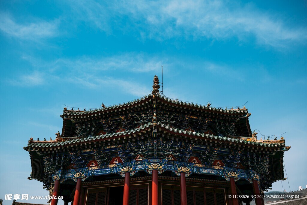 中式古建筑屋顶特写