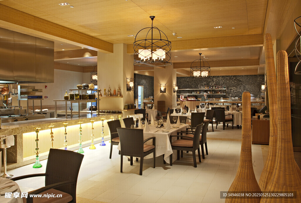 豪华优雅的餐厅室内场景