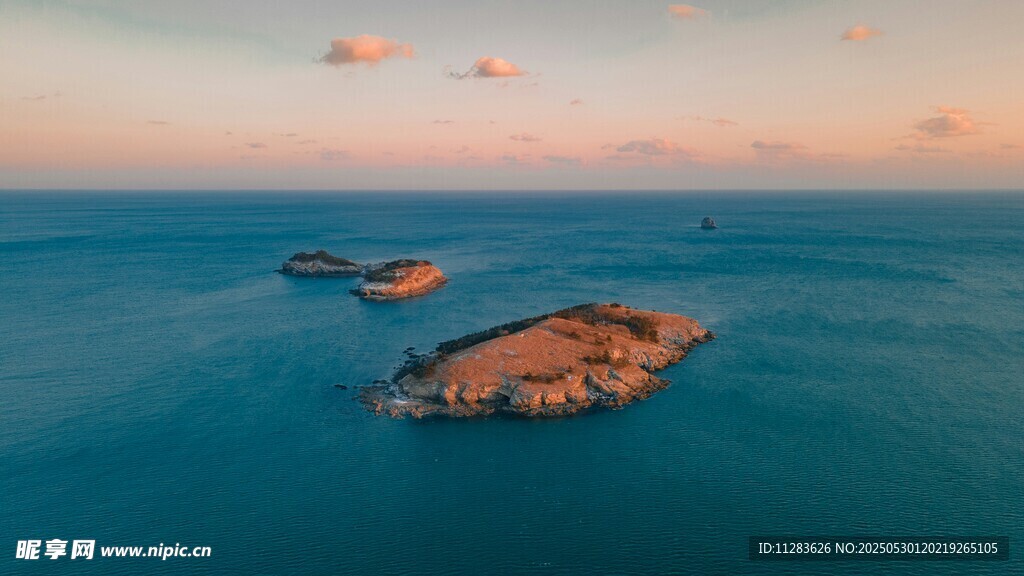 海上岛屿美景
