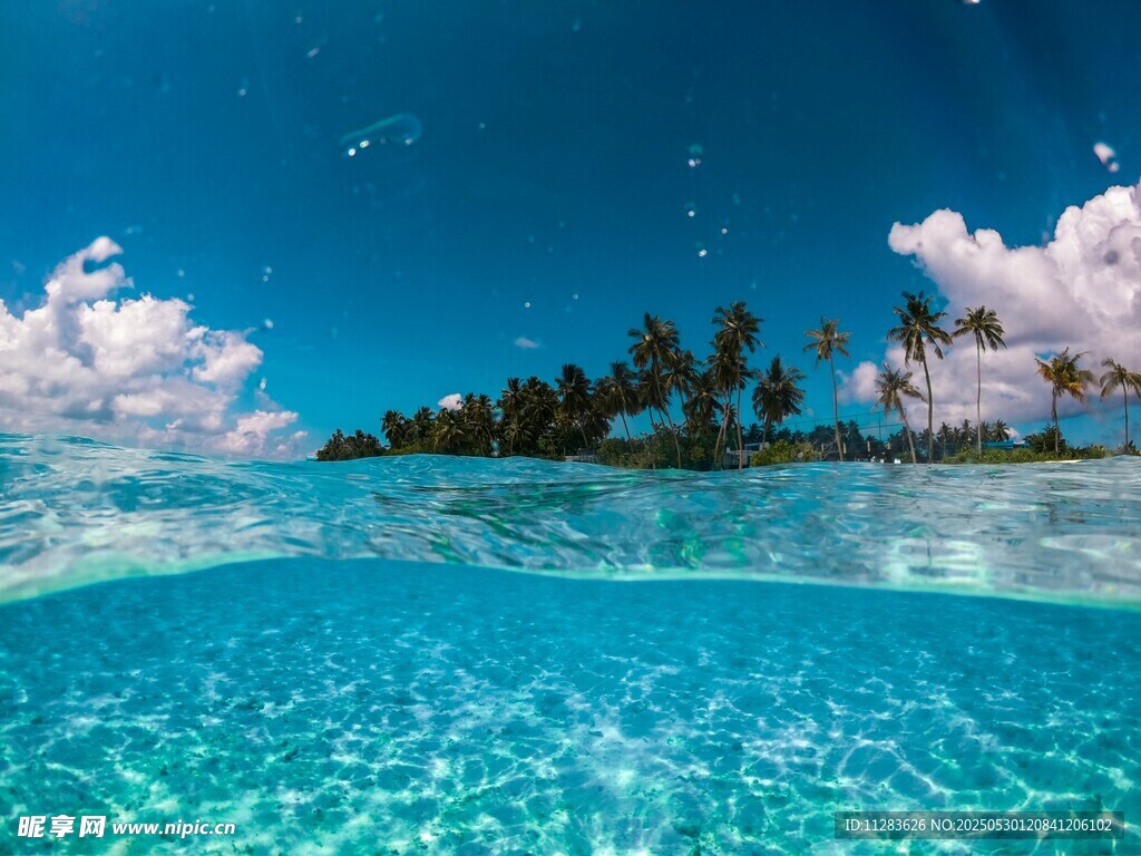 梦幻海岛水下与水上美景