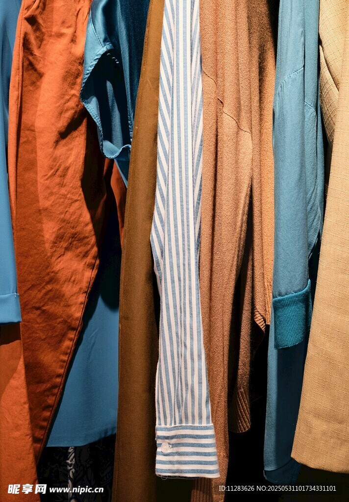 多样风格服装展示