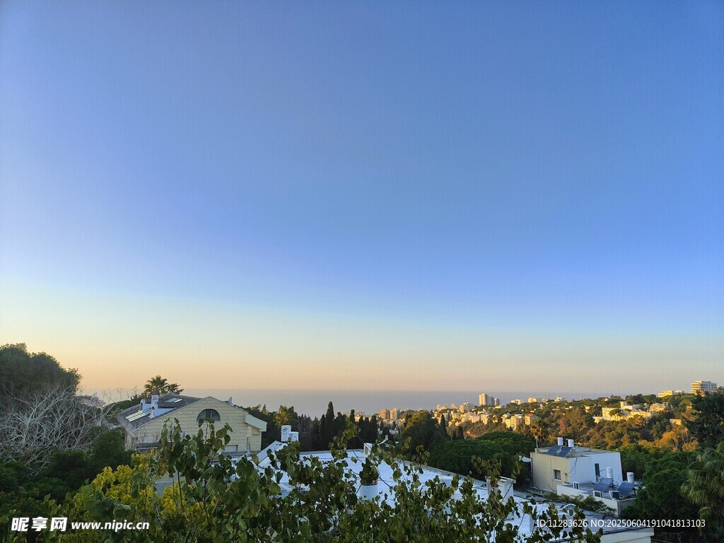 海滨小镇全景风光