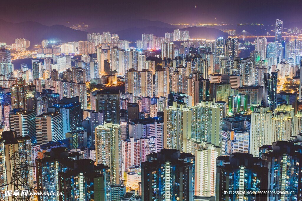 繁华都市夜景俯瞰