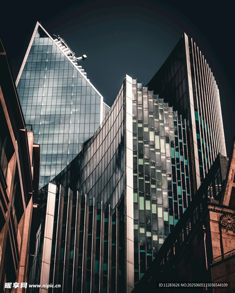 现代都市摩天大楼景观
