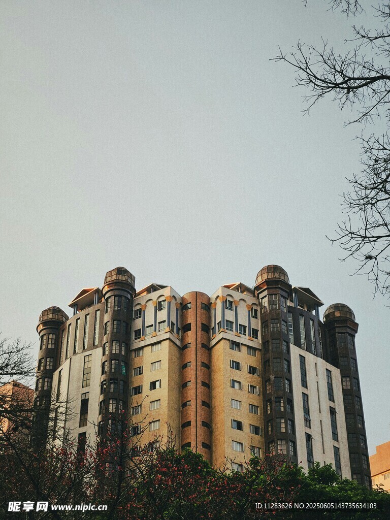 高层住宅楼外观景致