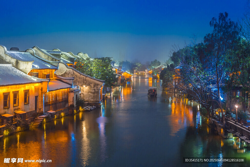 江南水乡夜景