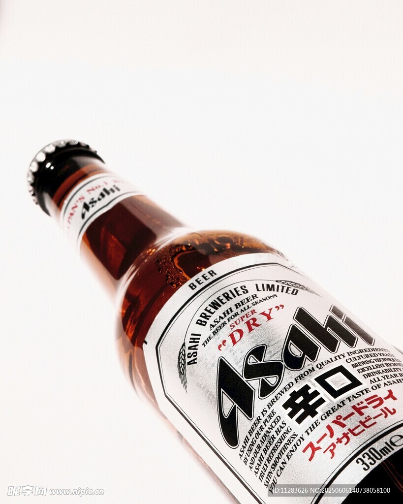 朝日啤酒瓶特写