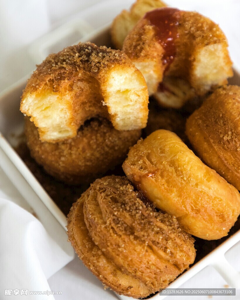 美味油炸糕点集锦