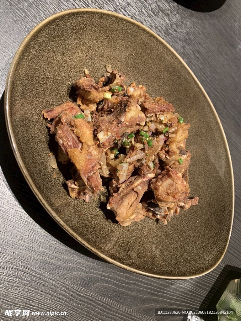 椒盐鸭架
