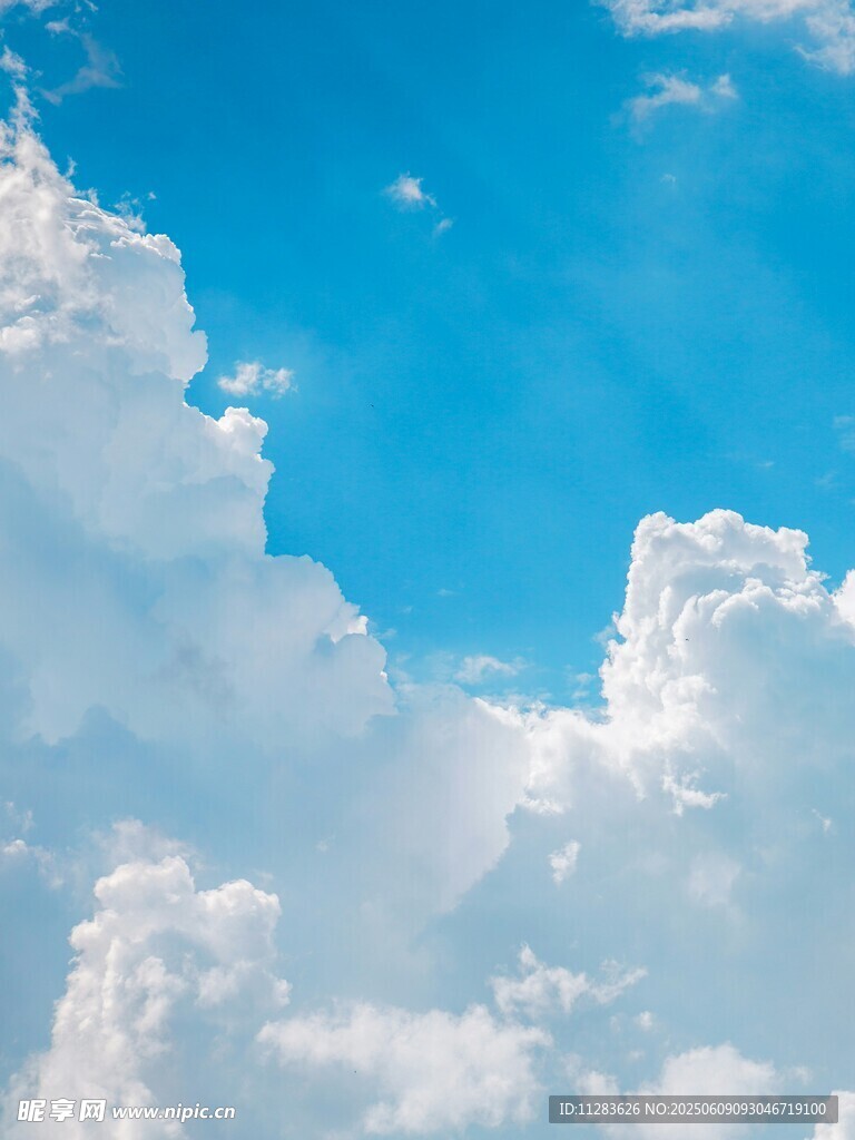 蓝天白云美景