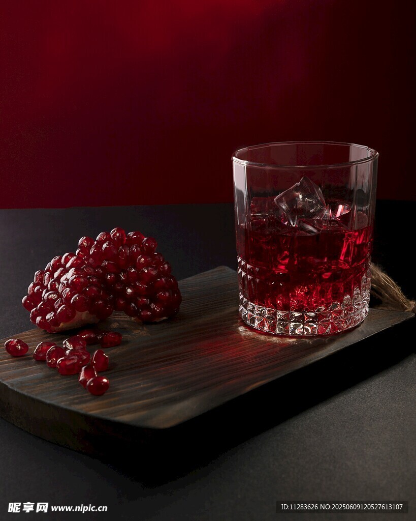 红石榴配酒 视觉盛宴