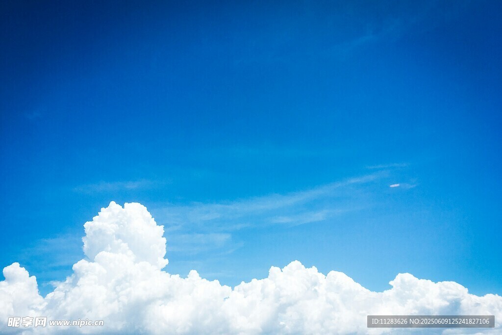 蓝天白云美景