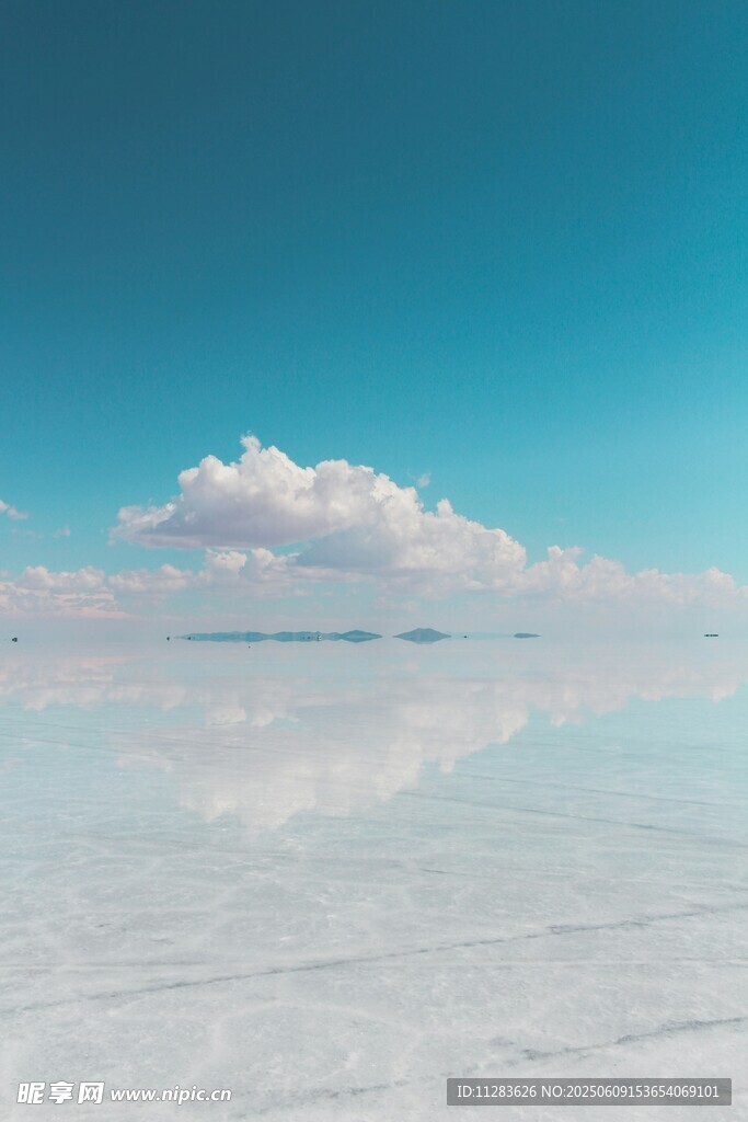 天空之镜美景