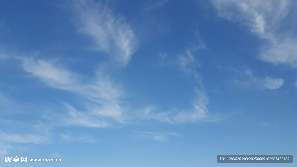 蓝天白云美景