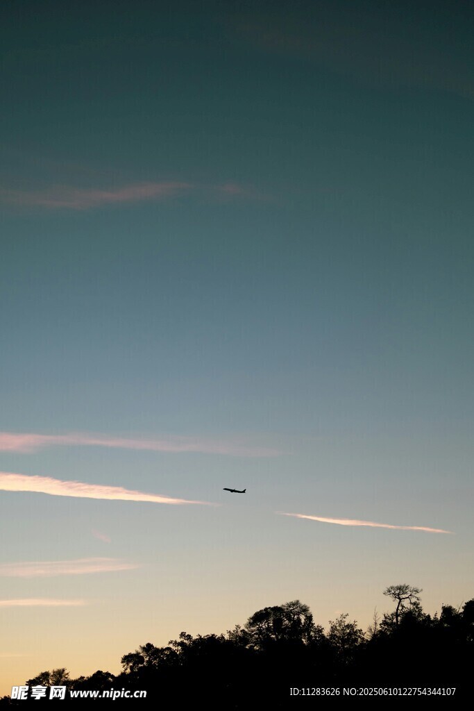 黄昏天空
