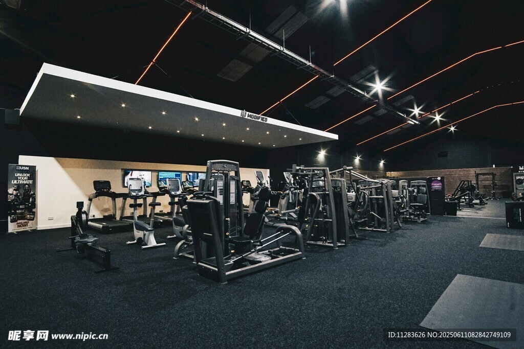 现代健身房内景展示