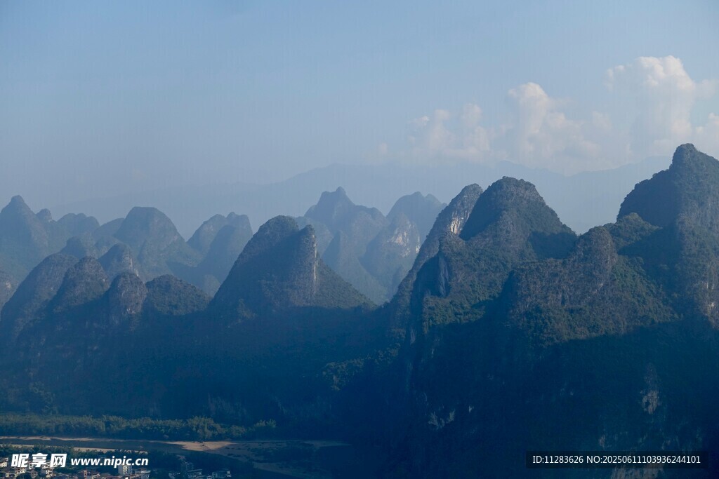 漓江山水美景如画