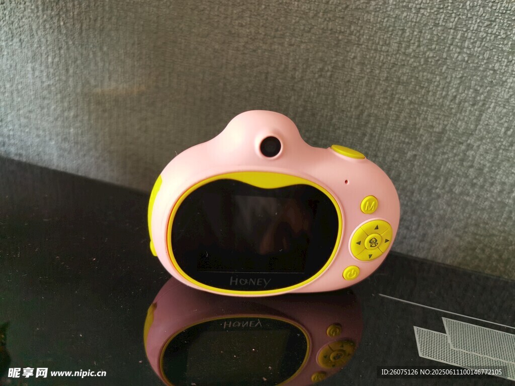 可爱粉色小鸭造型小音箱