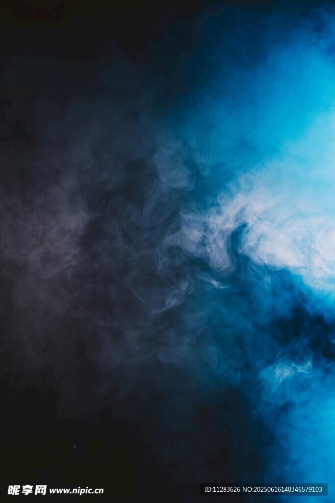 梦幻蓝色云雾背景图