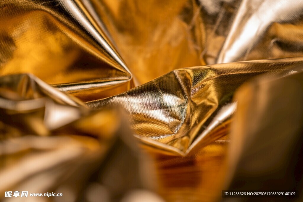 金色褶皱金属箔纹理