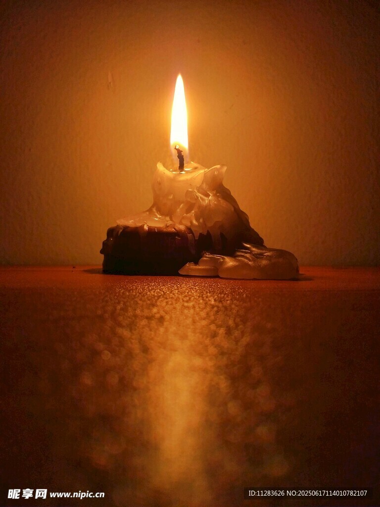 燃烧的蜡烛