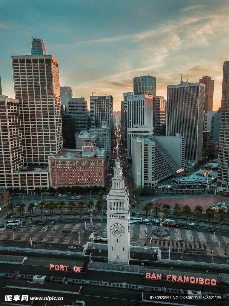 城市天际线与标志性建筑