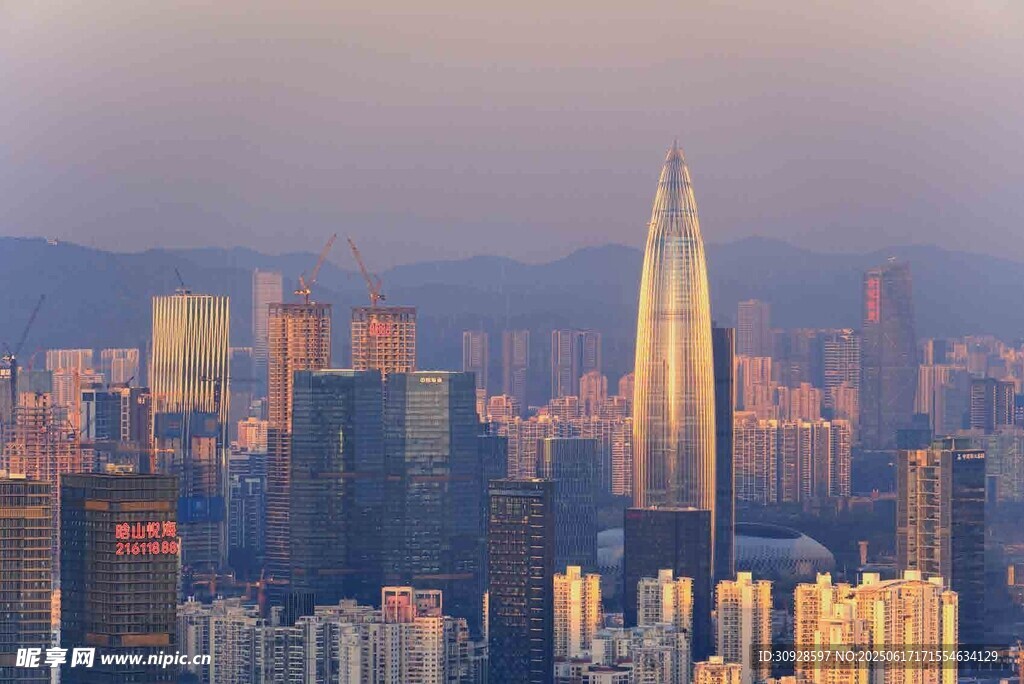 城市天际线壮丽景观