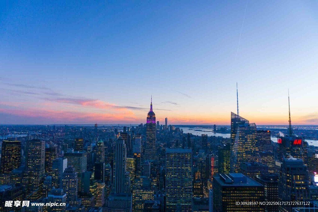纽约城市天际线黄昏美景