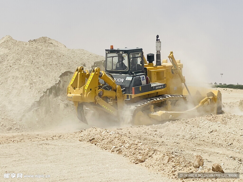 推土机施工现场作业